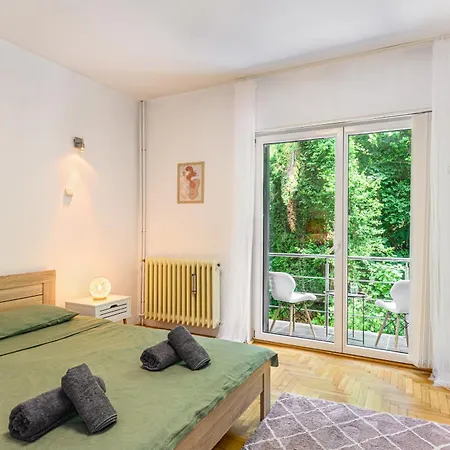 Appartamento Serene Garden With Parking *