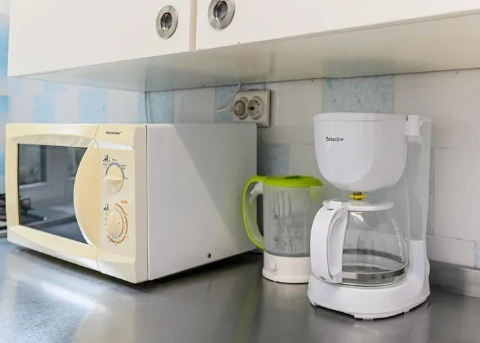 Serene Garden With Parking Appartamento