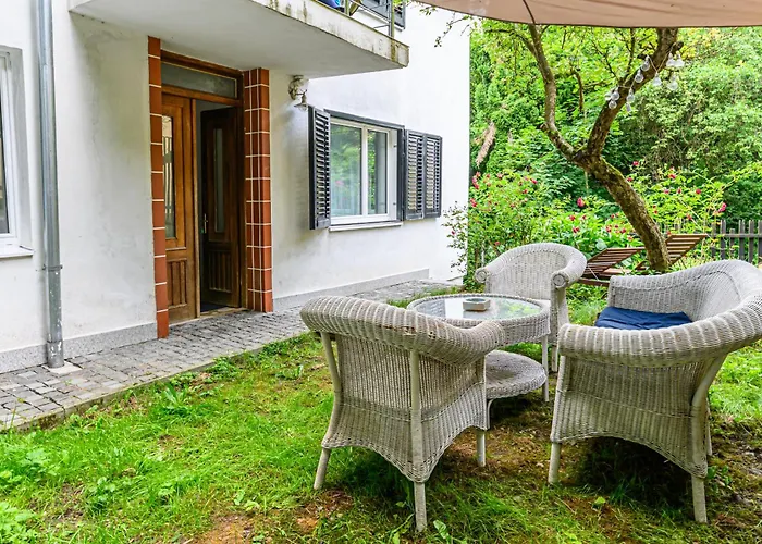 Serene Garden With Parking Braşov